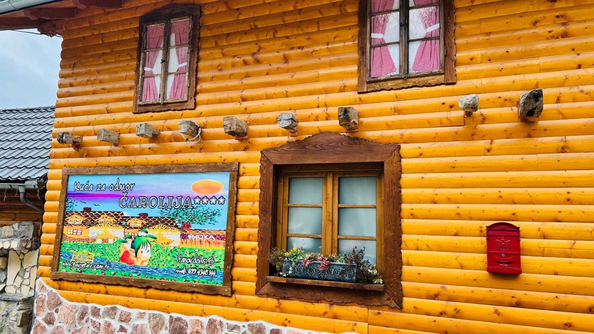 Kuca Za Odmor Carolija Villa Jastrebarsko Exteriör bild